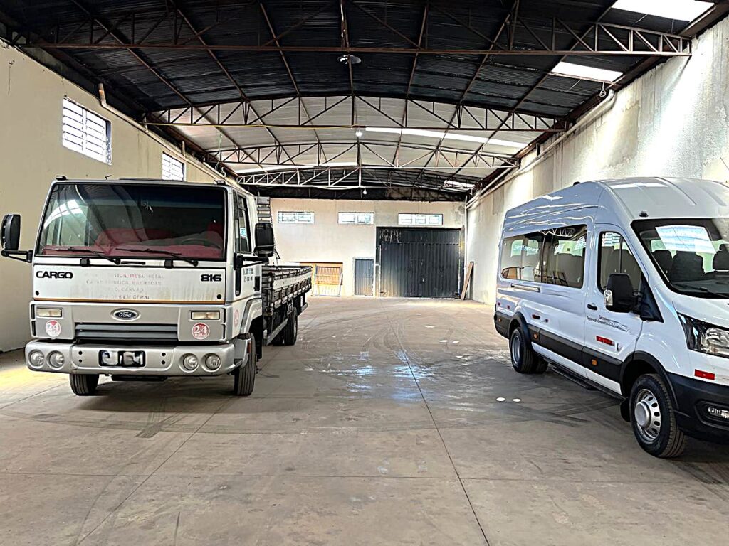 Aluga-se salão comercial na zona norte 440m² $ 8.000,00
