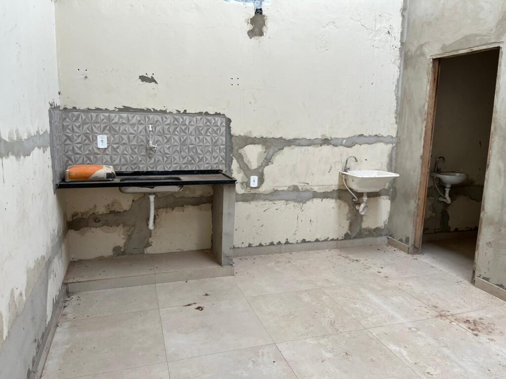 Aluga-se salão comercial na zona norte 440m² $ 8.000,00