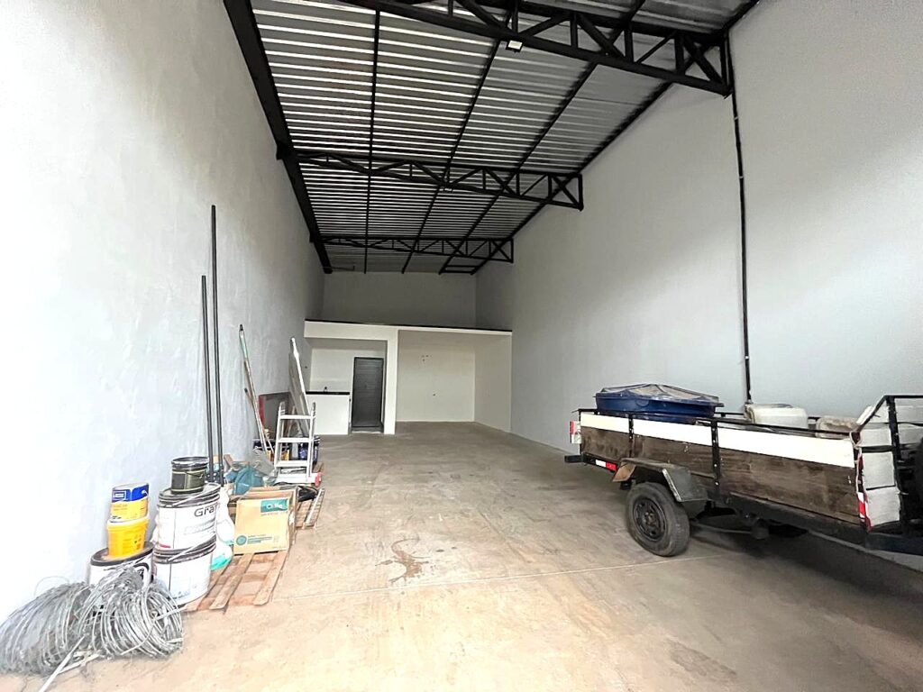 Aluga-se salão comercial em Bady Bassit R$ 2.500,00