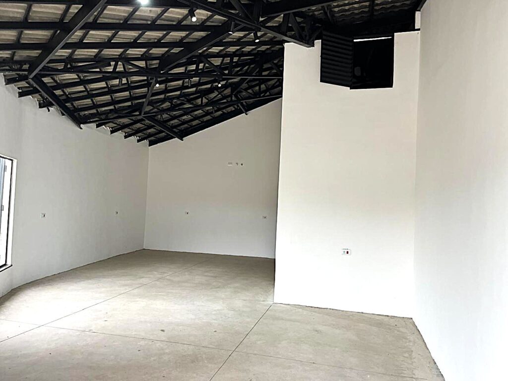 Aluga-se Sala comercial nova em Bady Bassit $ 2.500,00