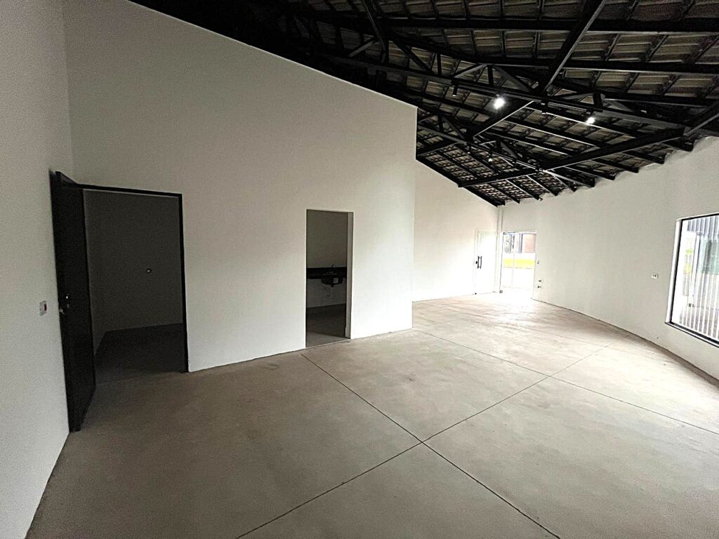 Aluga-se Sala comercial nova em Bady Bassit $ 2.500,00