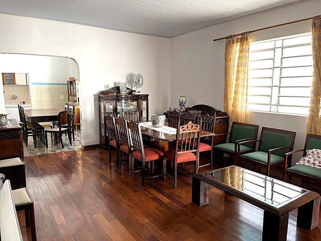 Vende-se casa comercial c/ 594m² de terreno próximo a Santa Casa $ 700.000,00