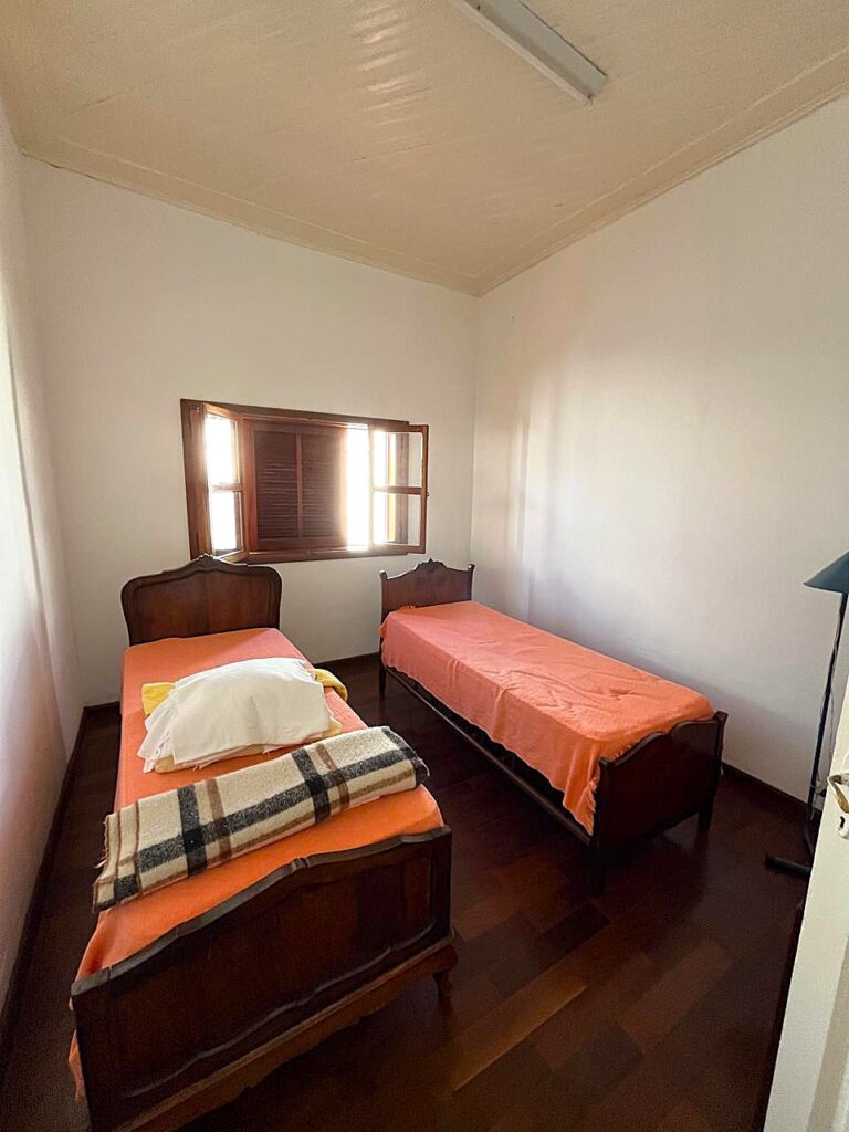 Vende-se casa comercial c/ 594m² de terreno próximo a Santa Casa $ 700.000,00