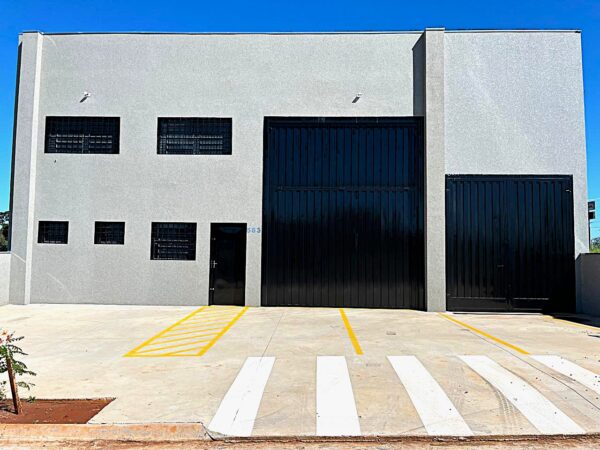 Vende-se salão comercial novo alugado $ 1.450.000,00