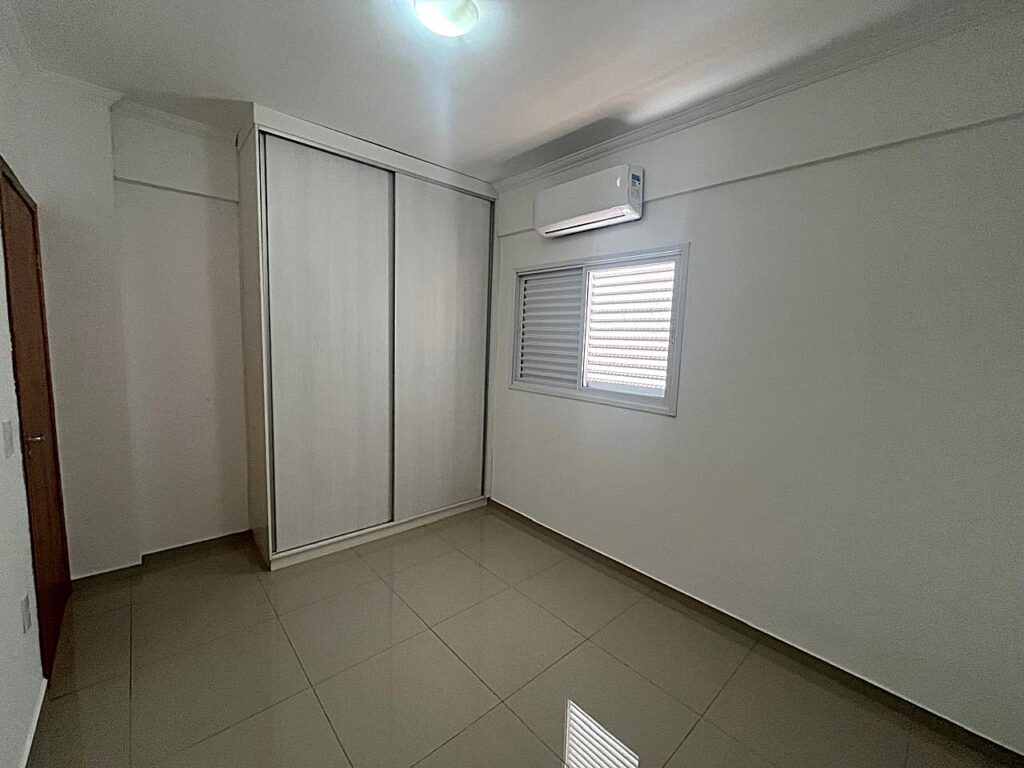 Aluga-se excelente apto de 2 dormitórios 1 suíte e elevador no Jd. Vetorasso