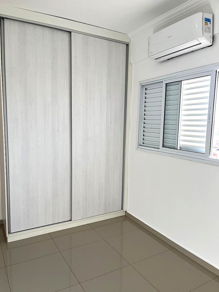 Aluga-se excelente apto de 2 dormitórios 1 suíte e elevador no Jd. Vetorasso