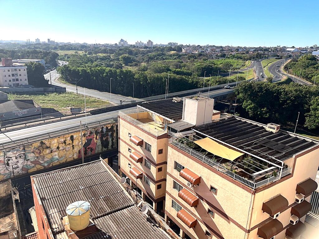 Aluga-se excelente apto de 2 dormitórios 1 suíte e elevador no Jd. Vetorasso