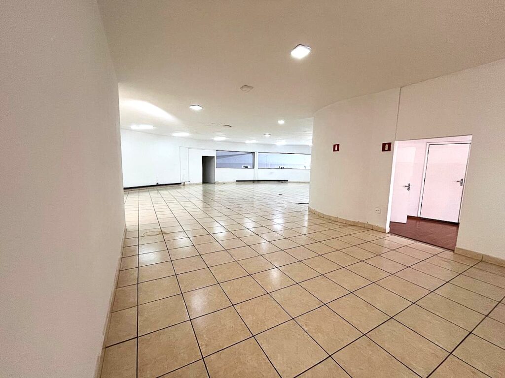 Aluga-se excelente imóvel comercial na Redentora $ 50.000,00