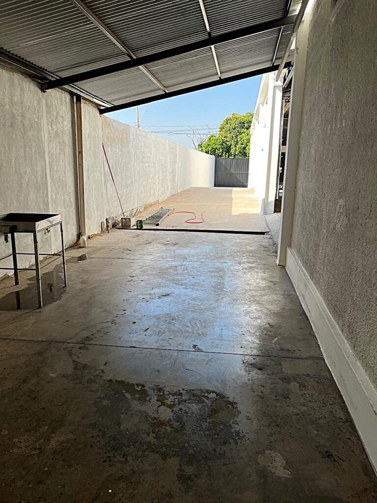 Aluga-se salão 720m² distrito industrial Waldemar O. Verdi $ 13.000,00