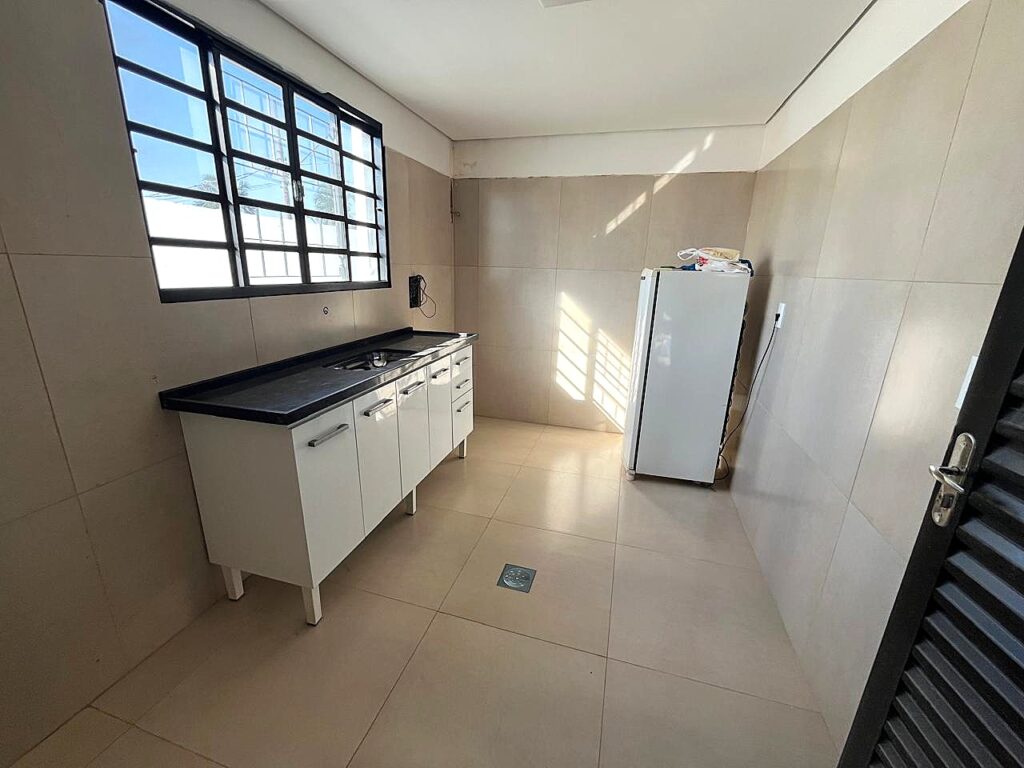 Aluga-se salão 720m² distrito industrial Waldemar O. Verdi $ 13.000,00