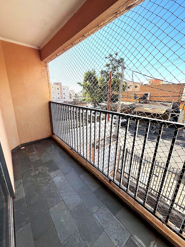Vende-se apto no bairro São Manoel ao lado do Hospital de Base $ 275.000,00