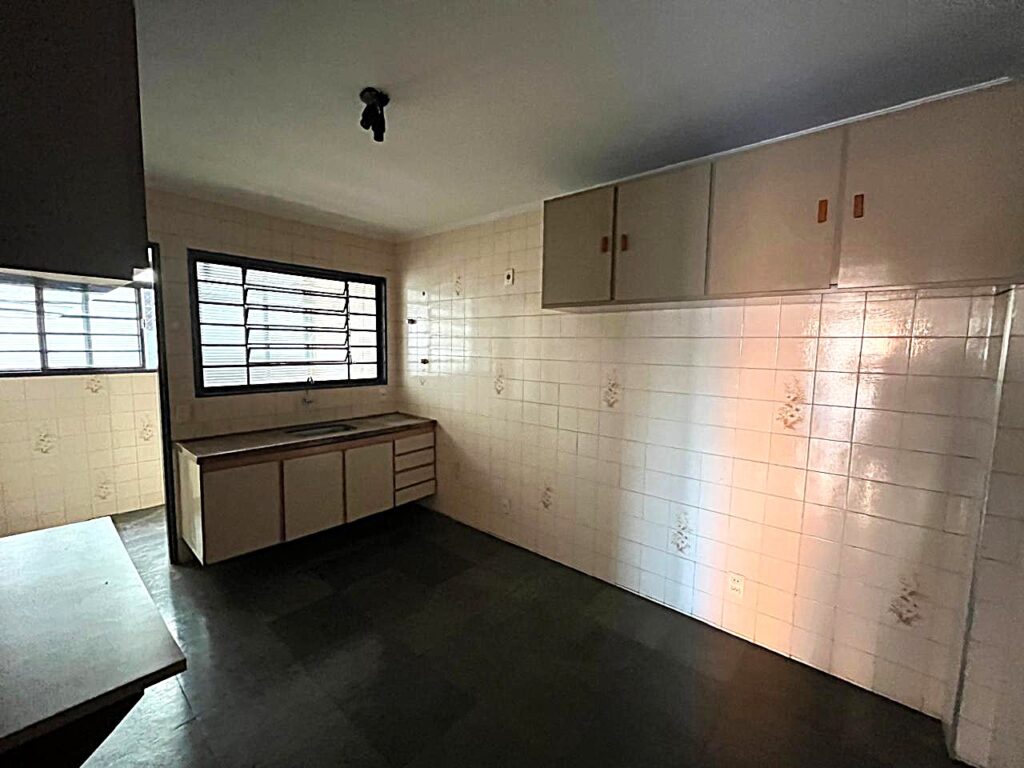 Vende-se apto no bairro São Manoel ao lado do Hospital de Base $ 275.000,00