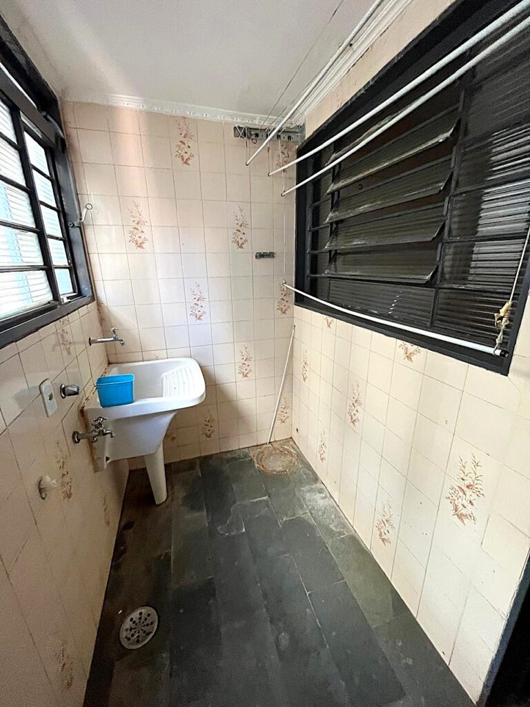 Vende-se apto no bairro São Manoel ao lado do Hospital de Base $ 275.000,00